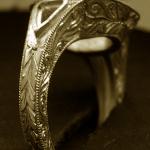Hand engraving by Alex Pugachevskiy: platinum engagement ring(fragment)